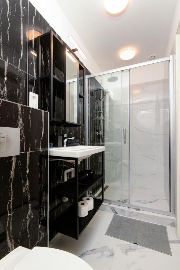 Akacfa 7 Two Bedroom Central Apartment Budapeste Exterior foto